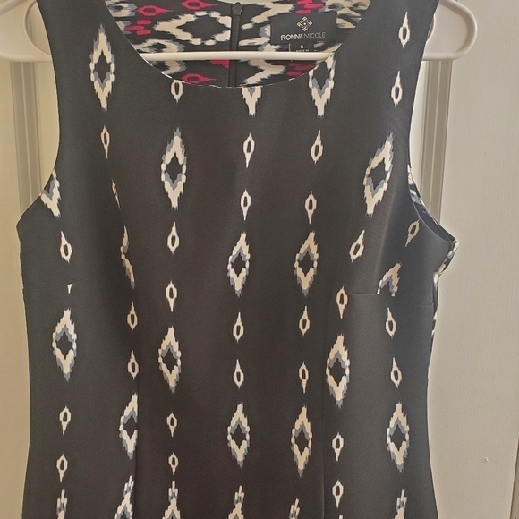 Women's RONNI NICOLE Sleeveless slimming Casual Dress Sz 6 Black White Pink - Picture 2 of 10